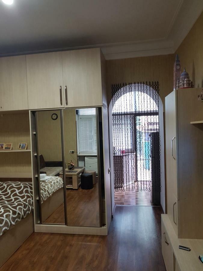 Apartment In Τυφλίδα Εξωτερικό φωτογραφία